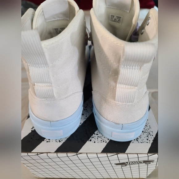 Vans Sentry WC Tan & Pastel Blue High Top Shoe - Picture 2 of 6